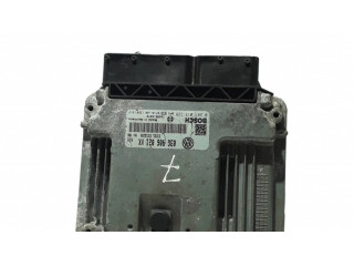 Řídící jednotka 03g906021 Volkswagen Golf V 2006