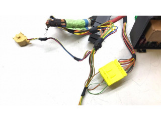 Блок предохранителей LNF2822AB, 518020201 Jaguar XJ X308