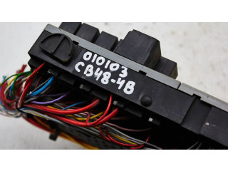 Блок предохранителей 9401802, 8471361 Volvo XC90