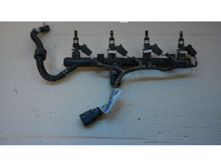 Vstřikovací lišta 06K133681A Volkswagen Tiguan