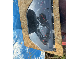 Панель приборов 30746102, 69594700T   Volvo V70       
