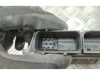 Блок управления двигателя 03E906019AD, 03E906019C Skoda Fabia Mk2 (5J)
