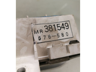 Панель приборов MR381549 Mitsubishi Space Wagon