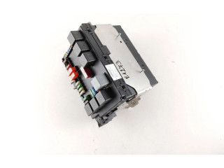 Pojistková skříňka A2215450801, A2215402550 Mercede-Benz S W221 2008