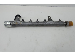 Vstřikovací lišta 03L130089B Volkswagen Caddy