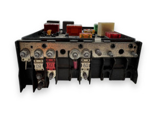 Блок предохранителей 1K0937124P   Audi A3 S3 8P    