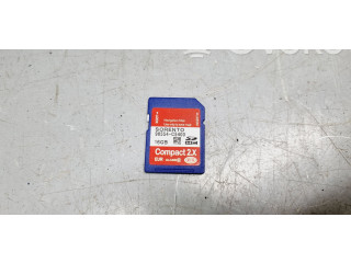 Радио/ проигрыватель CD/DVD / навигация