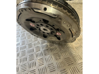 Генератор 31473617   Volvo XC90      