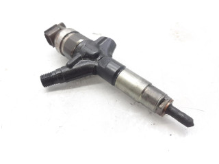 Vstřikovač 16613AA030 Subaru Legacy