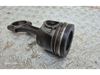 Поршень с шатуном 19N4, 897 Mitsubishi Outlander