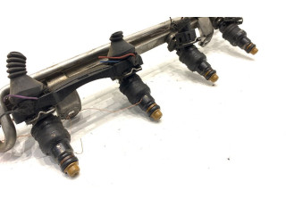 Топливная рампа 0280160557   Audi A3 S3 8L  