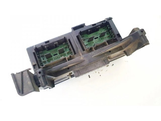 Блок предохранителей  04692071ab, 52561l   Jeep Grand Cherokee (WK)    