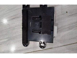 Řídící jednotka 8670A072A Mitsubishi Pajero 2013