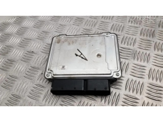 Řídící jednotka 03G906021GL, EDC16U34   Audi A3 S3 A3 Sportback 8P 2006