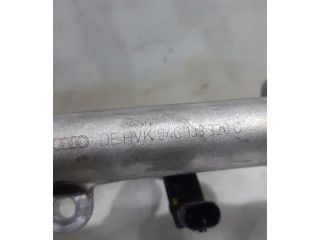 Топливная рампа 04C133320C Audi A1