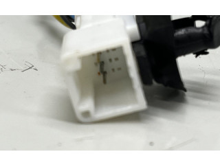 Зеркало электрическое        Dacia Duster  2010 - 2017 года   