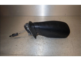 Zpětné zrcátko Peugeot 106 2000 8148QP