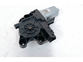 Pojistková skříňka Передний двигатель механизма для подъема окон 111223, 970713102 Volvo XC70 2012