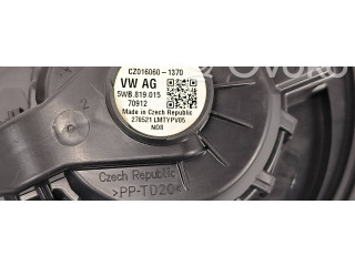 Вентилятор печки 5WB819015 Skoda Octavia Mk4