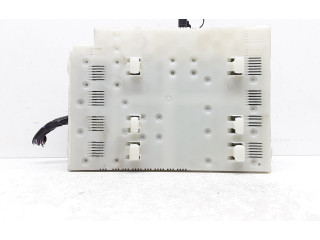 Блок предохранителей 30786848, BG9T12C256FB Volvo S60