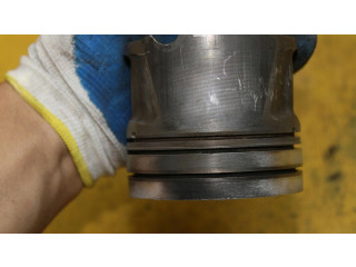 Поршень с шатуном Jaguar S-Type