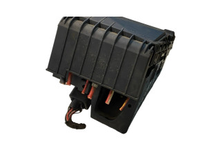   Pojistková skříňka 3C0937125A, 1K0937132F   Volkswagen Tiguan 2014