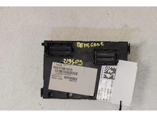 Блок предохранителей Jeep Renegade