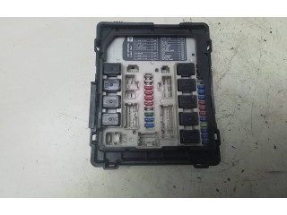 Блок предохранителей  PPT30M10   Nissan X-Trail T31    