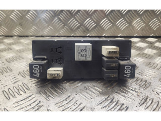 Блок предохранителей 3C0937049E Volkswagen Touran I