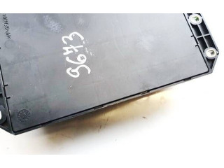 Блок предохранителей  110620211052, 110620211052   Jaguar XJ X351    