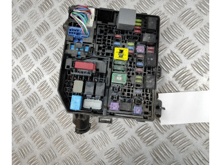 Блок предохранителей 8565A392, MR400709 Mitsubishi Outlander