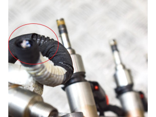 Vstřikovací lišta 12671072 Chevrolet Camaro pro benzínový motor 3.6 LGX