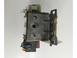 Блок предохранителей LB100603B   Subaru Forester SG    