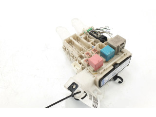 Pojistková skříňka Toyota Auris 150 2007