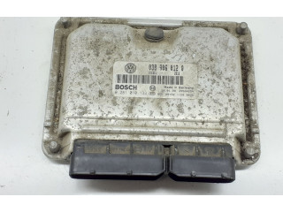 Блок управления двигателя 038906012Q, 2818   Volkswagen New Beetle