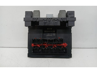 Pojistková skříňka 3C8937049E Volkswagen PASSAT