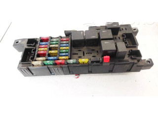 Блок предохранителей  518829106, 30728008   Volvo XC90    