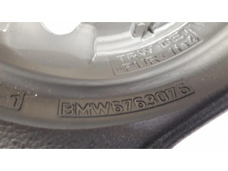 Руль BMW 1 E81 E87 2004-2011 года 6763076, 3375E871