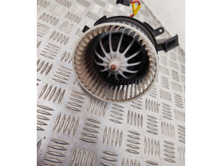 Вентилятор печки       Audi Q5 SQ5
