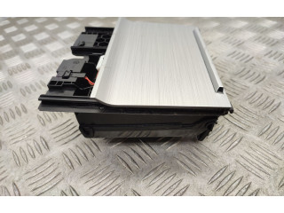 Модуль беспроводной зарядки 3V0035502   Skoda Octavia Mk3 (5E)