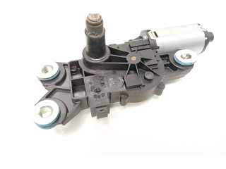 Моторчик заднего дворника 30663891    Volvo V70