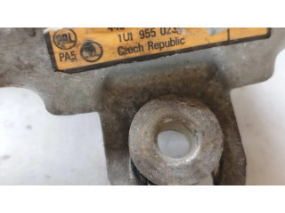 Моторчик дворников 1j1955113c, 1U19550235 Skoda Octavia Mk1 (1U)