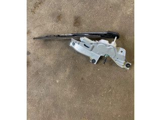 Моторчик заднего дворника     Subaru Forester SH