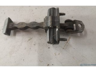 Ограничитель открытия двери       Opel Combo D