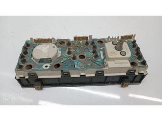 Панель приборов 090415099011, 7700797032   Renault 21       