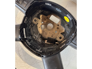 Volant Audi Q7 4L 2005 4F0124