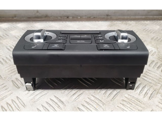 Блок управления климат-контролем 8U0820043E Audi Q3 8U
