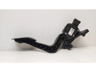 Педаль акселератора