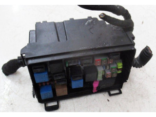 Блок предохранителей     Opel Meriva B    