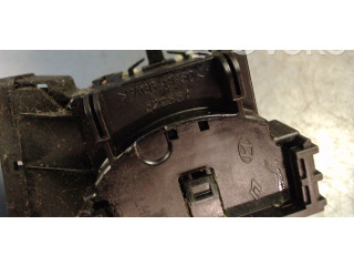 Ручка стеклоочистителей    Hyundai Getz